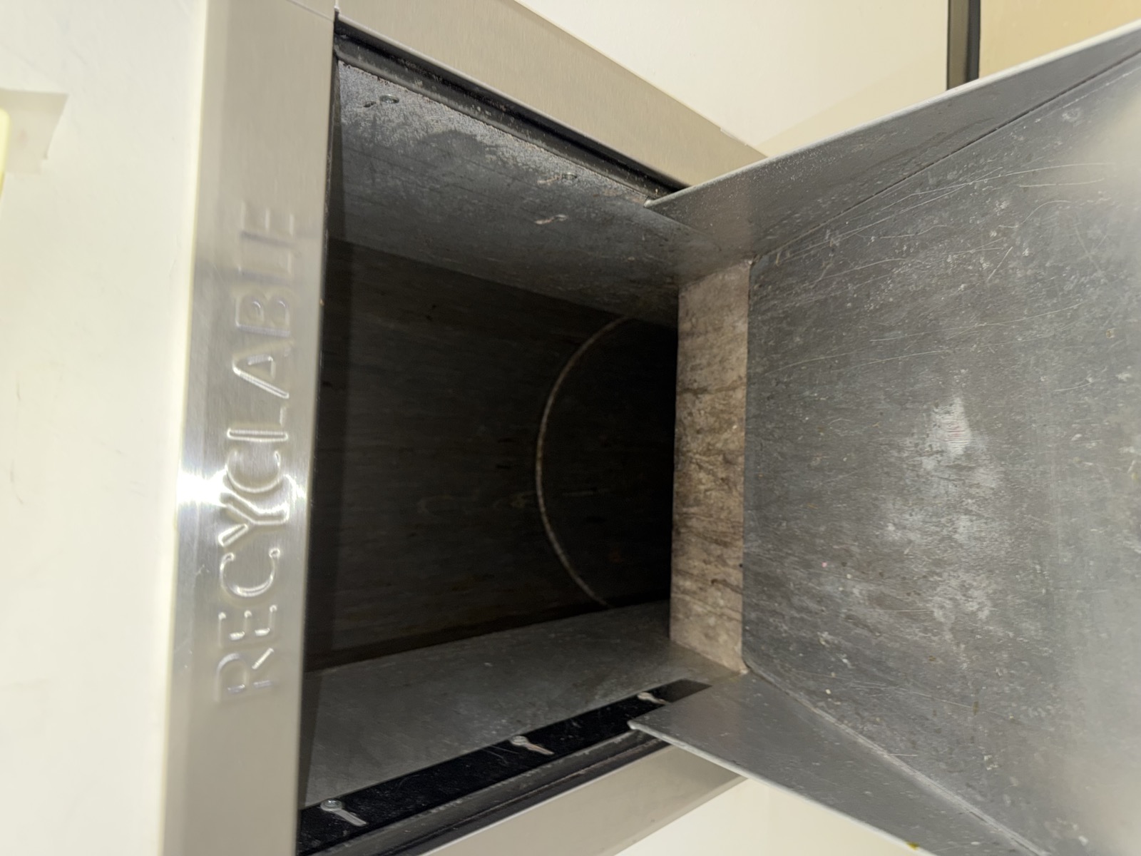 Floor 2 - Recycle Chute